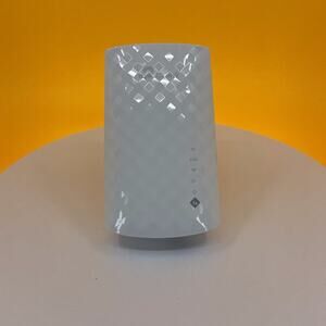 TP-Link RE220 WiFi Range Extender - Excellent Condition